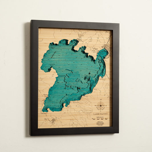 Lake Taupō Med 42 x 52